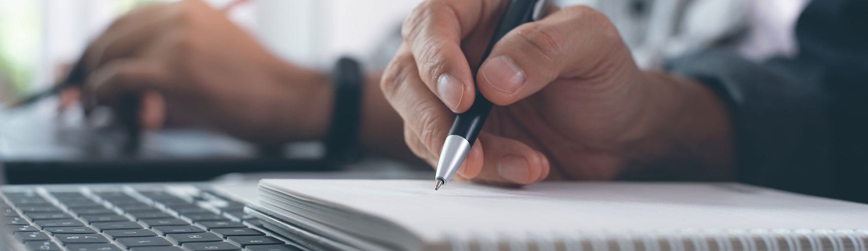 Hero image of an Alation blog by Aaron Kalb about data literacy