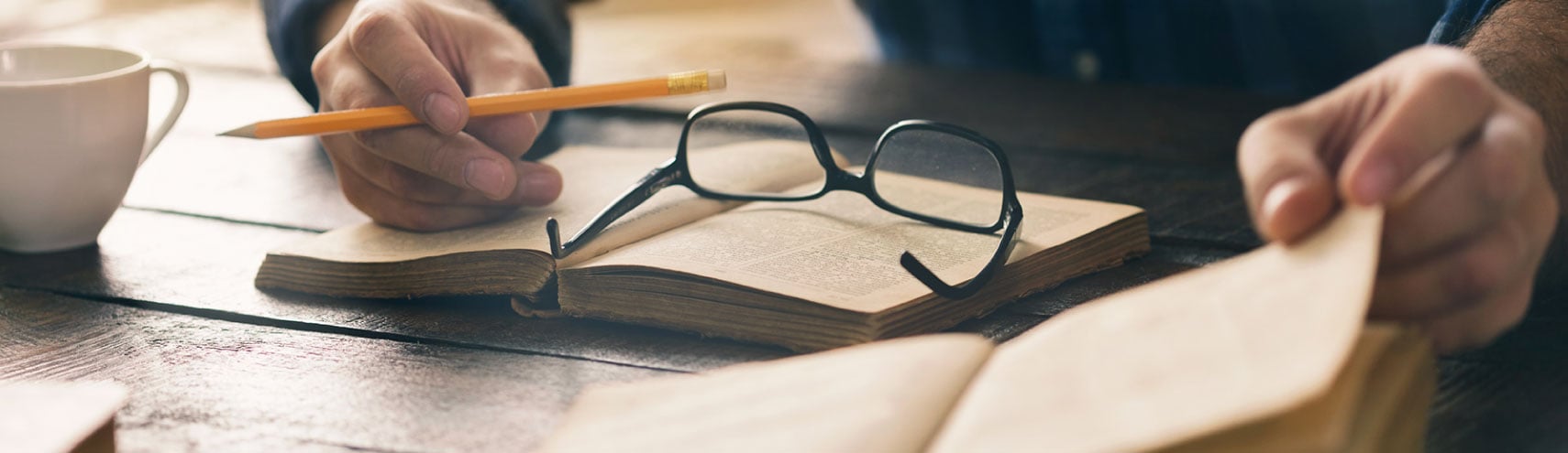 Hero image for an Alation blog about data literacy